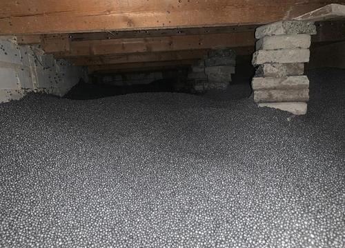 Volledig geïsoleerde kruipruimte met EPS-parels
